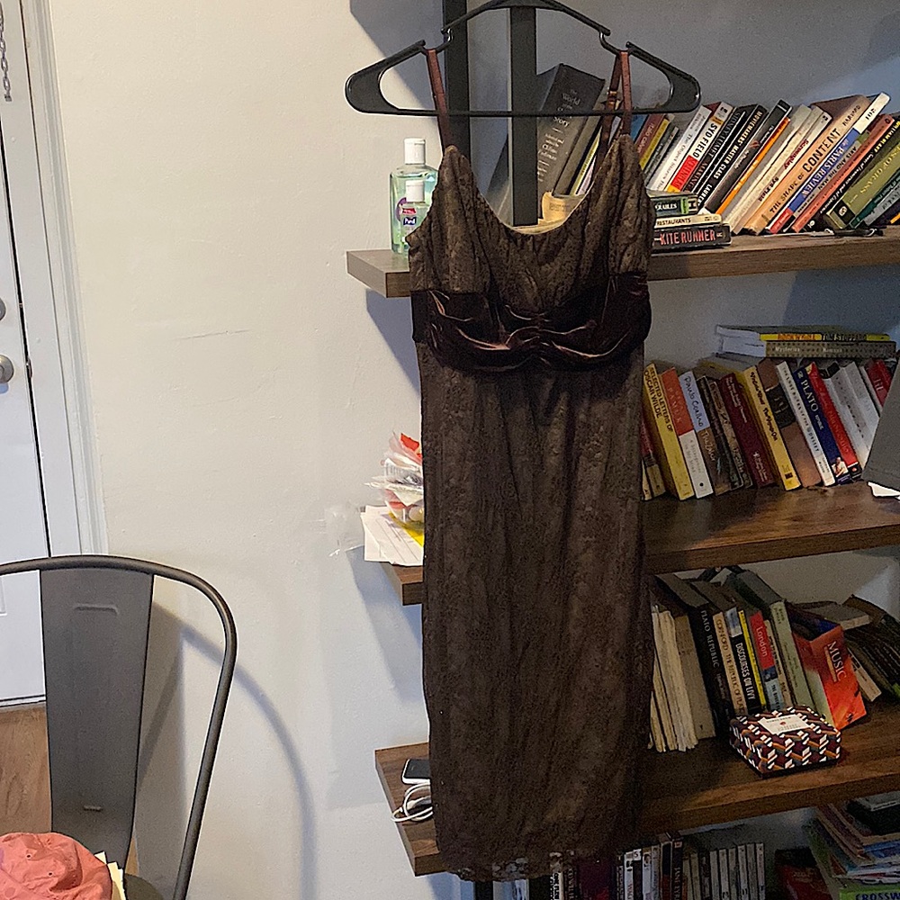 Brown Semi-Formal Designer Lace Dress. Size S